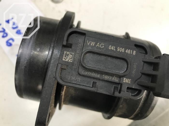 Air mass meter from a Volkswagen Polo 2020