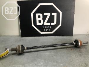 Used Drive shaft, rear right Volvo S60 III (ZS) 2.0 T6 16V AWD Geartronic Price on request offered by BZJ b.v.