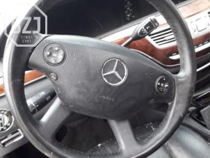 Used Left airbag (steering wheel) Mercedes S (W221) 3.0 S-320 CDI 24V Price € 200,00 Margin scheme offered by BZJ b.v.