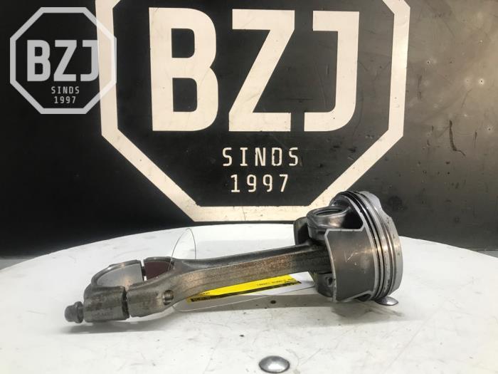 Usados Pistón BMW 3-Serie Precio de solicitud ofrecido por BZJ b.v.