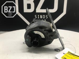 Used Water pump Renault Kangoo/Grand Kangoo (KW) ZE Price on request offered by BZJ b.v.