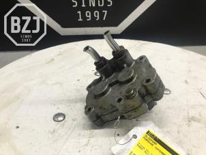 Used Oil pump Porsche Cayenne Price on request offered by BZJ b.v.