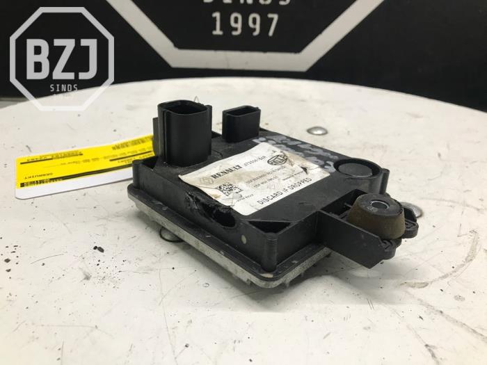 Używane Modul (rózne) Suzuki Swift (ZC/ZD) 1.0 Booster Jet Turbo 12V SHVS Cena na żądanie oferowane przez BZJ b.v.