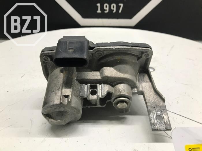 Exhaust throttle valve from a Volkswagen Golf 2017