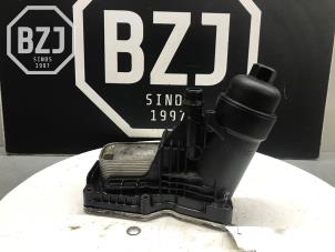 Usagé Boîtier filtre à huile BMW 1-Série Prix sur demande proposé par BZJ b.v.