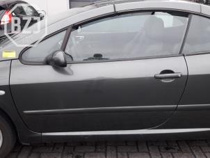 Gebrauchte Tür 2-türig links Peugeot 307 CC (3B) 1.6 16V Preis auf Anfrage angeboten von BZJ b.v.