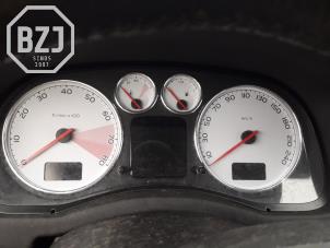 Usagé Compteur kilométrique KM Peugeot 307 CC (3B) 1.6 16V Prix sur demande proposé par BZJ b.v.