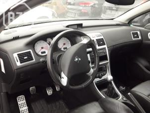 Used Dashboard Peugeot 307 CC (3B) 1.6 16V Price on request offered by BZJ b.v.