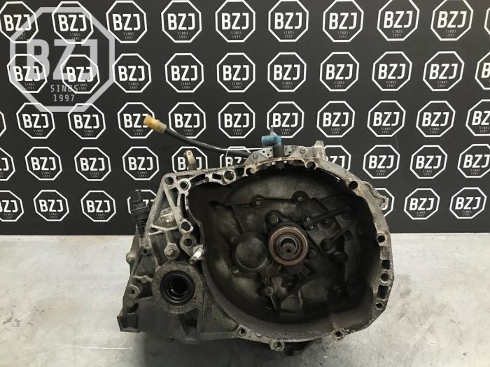 Gebrauchte Getriebe Dacia Logan MCV I (KS) 1.6 16V Preis € 250,00 Margenregelung angeboten von BZJ b.v.