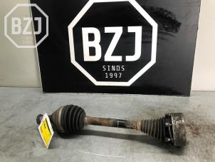 Used Front drive shaft, left Volkswagen Polo V (6R) 1.2 TDI 12V BlueMotion Price on request offered by BZJ b.v.