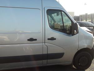 Used Style, middle right Renault Master IV (MA/MB/MC/MD/MH/MF/MG/MH) 2.3 dCi 135 16V FWD Price on request offered by BZJ b.v.