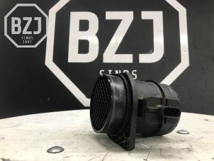Usados Medidor de masa de aire Seat Ibiza ST (6J8) 1.2 TDI Ecomotive Precio de solicitud ofrecido por BZJ b.v.