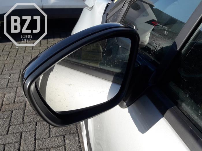 Rétroviseur extérieur gauche d'un Citroën C3 (SX/SW) 1.2 Vti 12V PureTech 2019