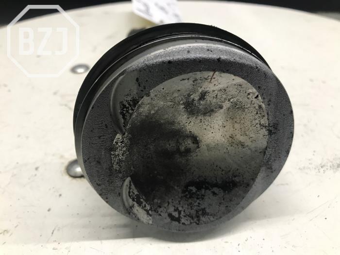 Piston d'un Audi A4 2008