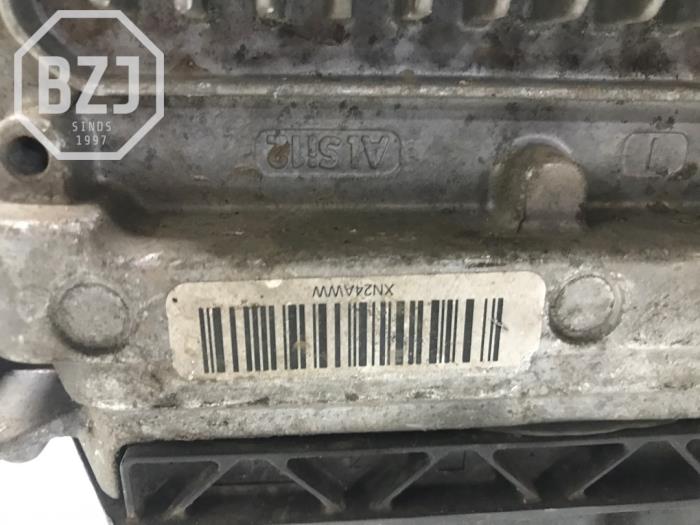 Engine management computer from a Mercedes-Benz Sprinter 3,5t (906.63) 313 CDI 16V 2012