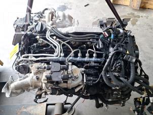 Engine from a BMW X5 (G05) xDrive 30d 3.0 Turbo 24V Mild Hybrid 2021