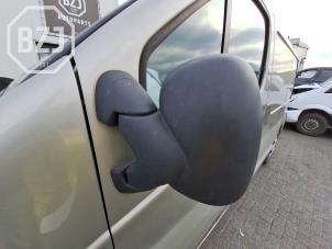 Gebrauchte Außenspiegel links Opel Vivaro A 2.0 CDTI Preis auf Anfrage angeboten von BZJ b.v.