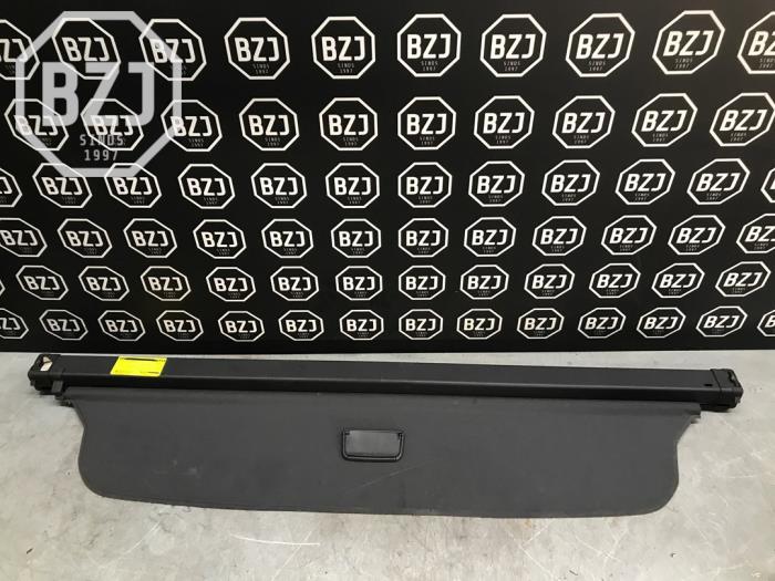 Luggage compartment cover from a Volvo V70 (BW) 2.0 D 16V 2010