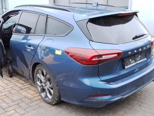 Used Rear side panel, left Ford Focus 4 Wagon 1.5 EcoBlue 120 Price on request offered by BZJ b.v.