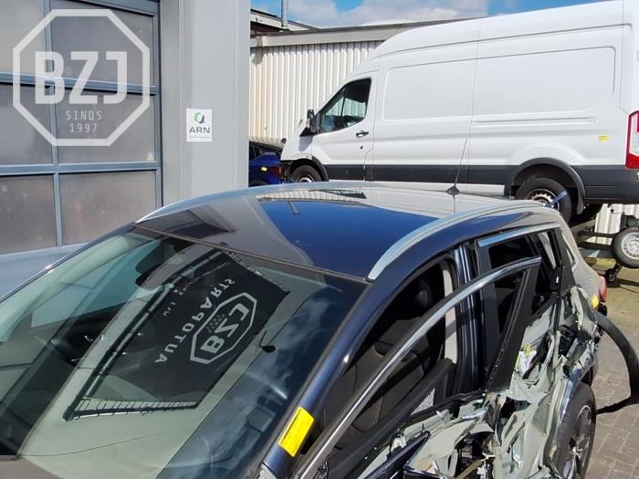 Używane Dach Renault Kadjar (RFEH) 1.2 Energy TCE 130 Cena na żądanie oferowane przez BZJ b.v.