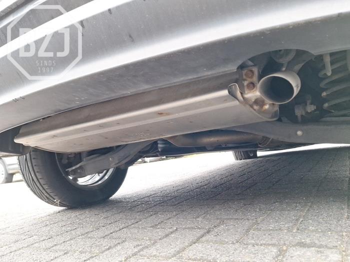 Gebrauchte Auspuff Enddämpfer Hyundai i30 (PDEB5/PDEBB/PDEBD/PDEBE) 1.6 CRDi 16V VGT Preis auf Anfrage angeboten von BZJ b.v.