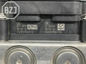 ABS Pumpe van een Ford Transit 2.0 TDCi 16V Eco Blue 170 2019