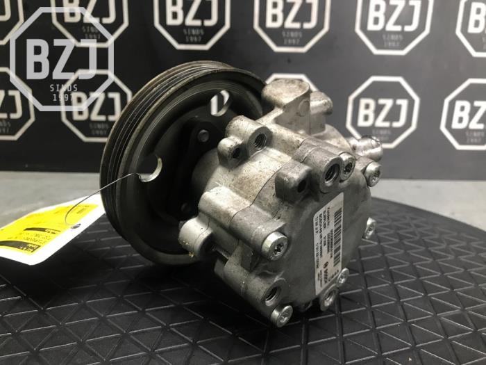Usagé Pompe de direction Fiat Doblo Cargo (263) 1.6 D Multijet Prix sur demande proposé par BZJ b.v.
