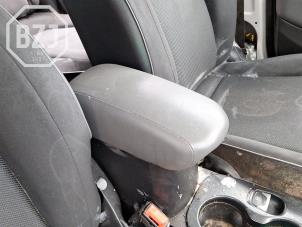 Usados Apoyabrazos Fiat 500X (334) 1.6 D 16V Multijet II Precio de solicitud ofrecido por BZJ b.v.