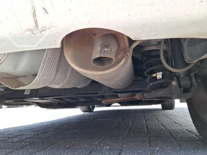 Gebrauchte Auspuff Enddämpfer Hyundai i20 (GBB) 1.2i 16V Preis auf Anfrage angeboten von BZJ b.v.