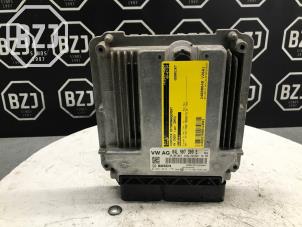 Engine management computer from a Volkswagen Caddy III (2KA,2KH,2CA,2CH) 2.0 SDI 2008