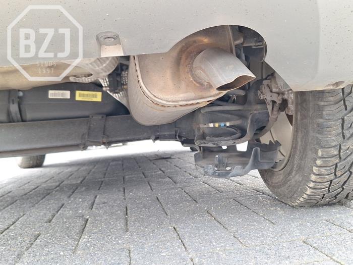 Gebrauchte Auspuff Enddämpfer Opel Crossland (X) 1.2 Turbo 12V Preis auf Anfrage angeboten von BZJ b.v.