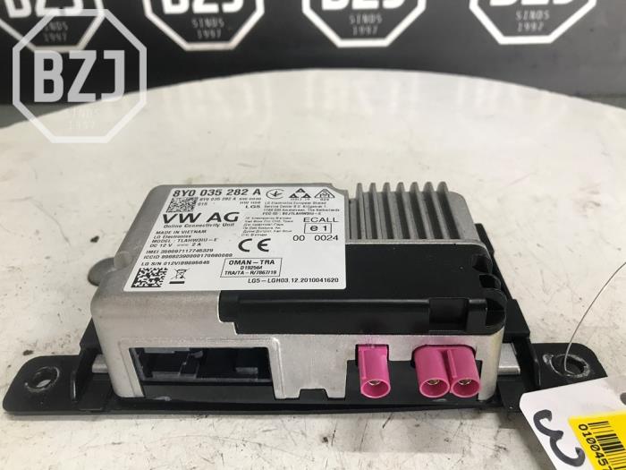 Begagnade Telefonmodul Audi A3 Sportback (8YA) 1.5 35 TFSI 16V Mild Hybrid Pris på förfrågan erbjuds av BZJ b.v.