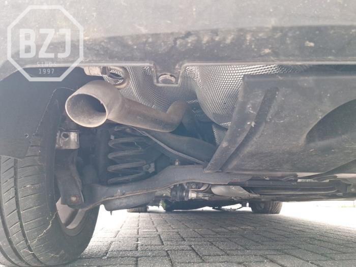 Gebrauchte Auspuff Enddämpfer Ford Focus 3 1.0 Ti-VCT EcoBoost 12V 140 Preis auf Anfrage angeboten von BZJ b.v.
