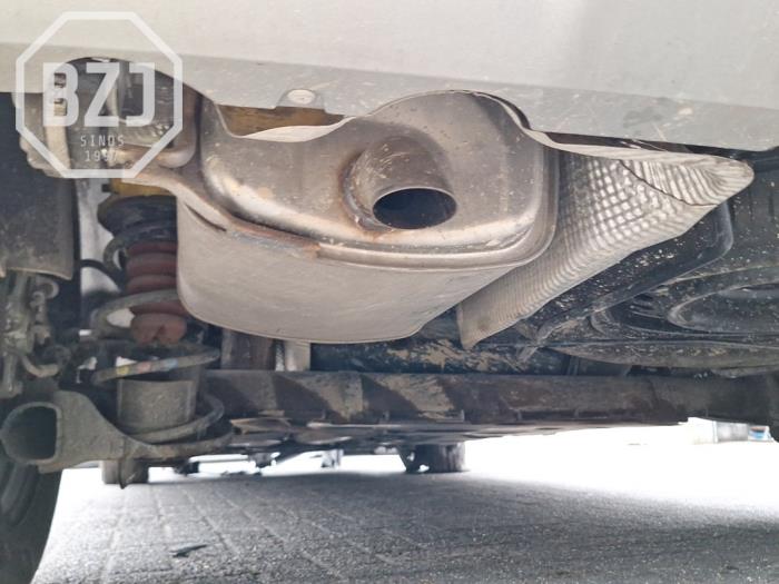 Gebrauchte Auspuff Enddämpfer Renault Kangoo Express (RFK) 1.3 TCE 130 16V Preis auf Anfrage angeboten von BZJ b.v.