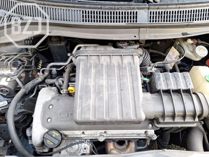 Używane Silnik Suzuki Swift (ZA/ZC/ZD1/2/3/9) 1.3 VVT 16V Cena € 250,00 Procedura marży oferowane przez BZJ b.v.