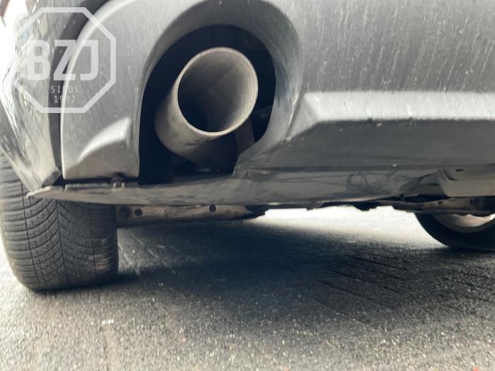 Gebrauchte Auspuff Enddämpfer Audi A4 Avant (B9) 2.0 TDI Ultra 16V Preis auf Anfrage angeboten von BZJ b.v.
