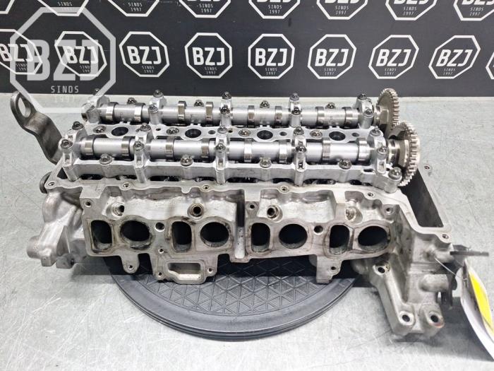 Używane Glowica cylindra BMW 5 serie Touring (F11) 520d xDrive 16V Cena na żądanie oferowane przez BZJ b.v.