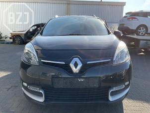 Usagé Partie avant complète Renault Grand Scénic III (JZ) 1.2 16V TCe 115 Prix sur demande proposé par BZJ b.v.