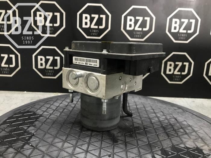 ABS Pumpe Audi A4 Cabrio (B7), 2006 / 2009 1.8 T 20V, Cabrio, Benzin, 1.781cc, 120kW (163pk), FWD, BFB, 2003-05 / 2009-03, 8H7; 8HE (Gebraucht)