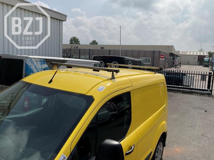 Używane Dach Ford Transit Connect (PJ2) 1.5 TDCi ECOnetic Cena na żądanie oferowane przez BZJ b.v.