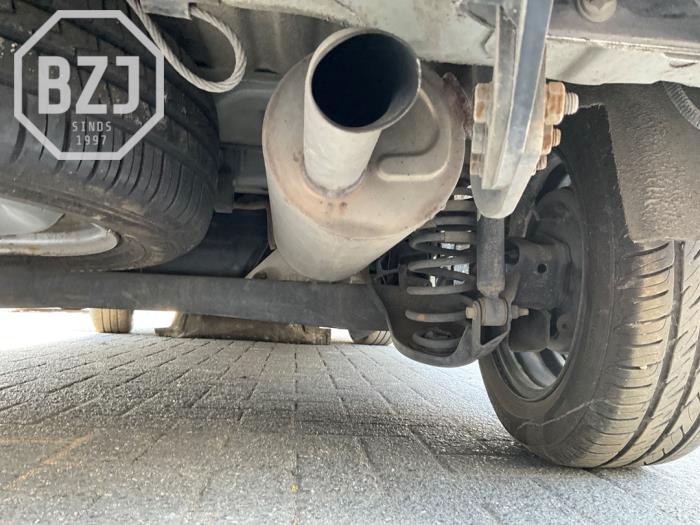 Gebrauchte Auspuff Enddämpfer Ford Transit Courier 1.5 TDCi 75 Preis € 151,25 Mit Mehrwertsteuer angeboten von BZJ b.v.
