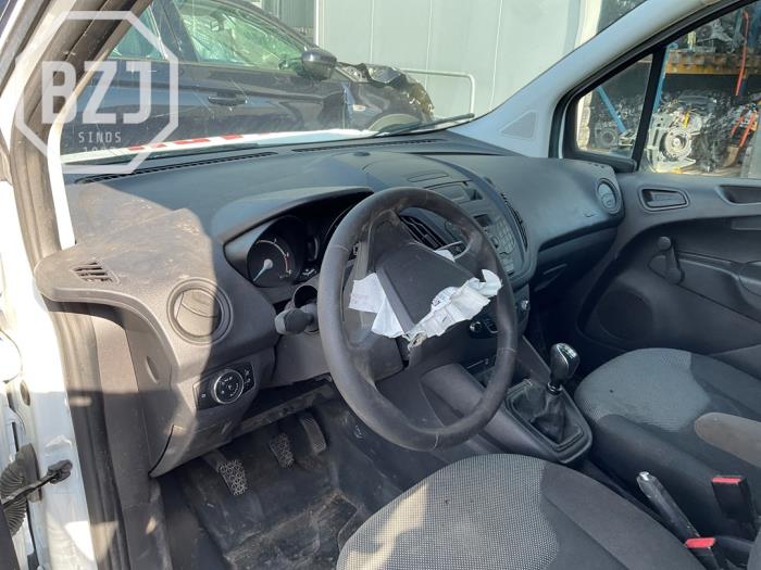 Używane Panel Ford Transit Courier 1.5 TDCi 75 Cena na żądanie oferowane przez BZJ b.v.