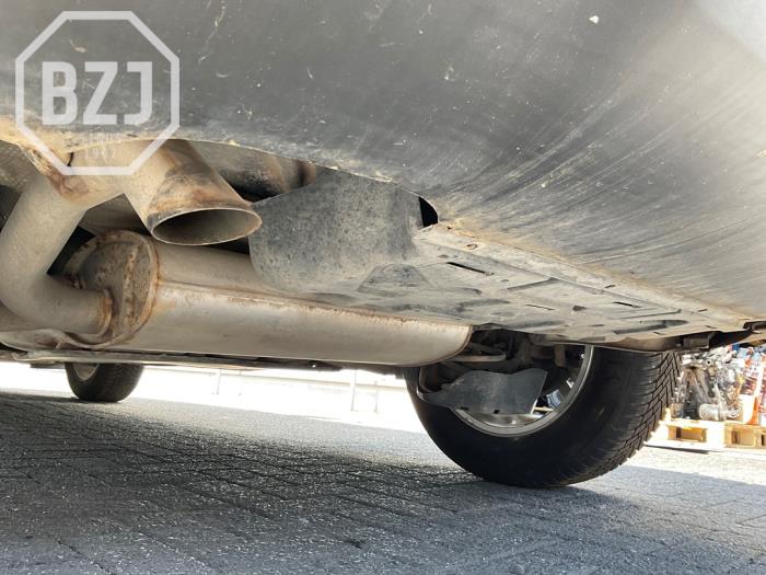 Gebrauchte Auspuff Enddämpfer Opel Grandland (X) 1.2 Turbo 12V Preis auf Anfrage angeboten von BZJ b.v.