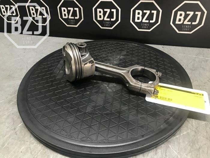 Usagé Piston BMW 5-Série Prix sur demande proposé par BZJ b.v.