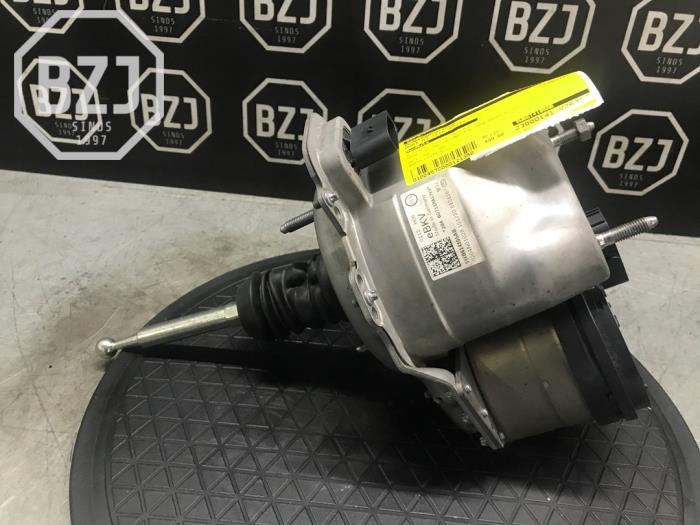 Usagé Servo frein Audi A3 Sportback (8YA) 1.5 35 TFSI 16V Mild Hybrid Prix € 499,00 Règlement à la marge proposé par BZJ b.v.