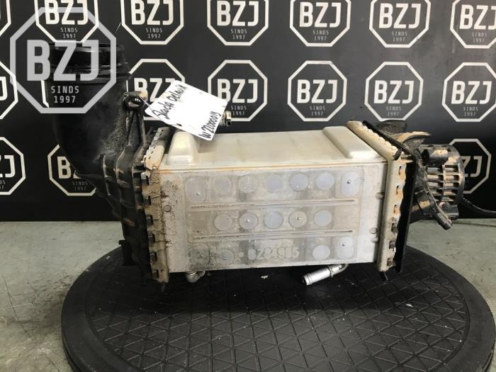 Gebrauchte Ladeluftkühler Skoda Octavia (NXAA) 1.5 TSI 16V Preis auf Anfrage angeboten von BZJ b.v.