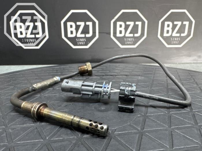 Usagé Sensor température d’échappement Fiat 500X (334) Prix € 45,00 Règlement à la marge proposé par BZJ b.v.