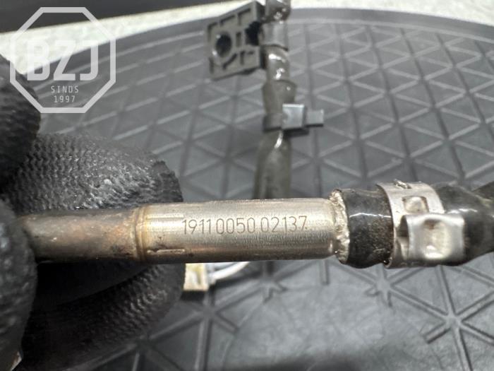 Auspuff Temperatursensor van een Kia Rio IV (YB) 1.0i T-GDi 120 12V 2019