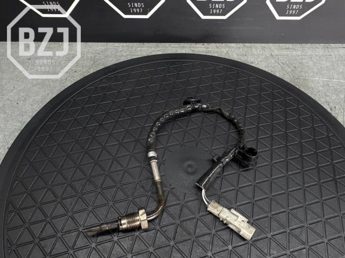 Auspuff Temperatursensor van een Kia Rio IV (YB) 1.0i T-GDi 120 12V 2019