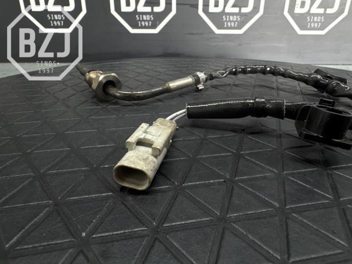 Auspuff Temperatursensor van een Kia Rio IV (YB) 1.0i T-GDi 120 12V 2019